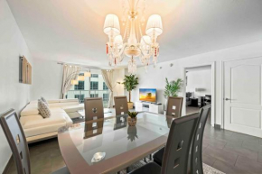 Luxury 1 BDR • 30th Floor • Brickell • Water Views